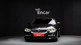 BMW 5-SERIES G30 2018