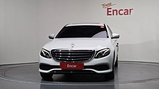 MERCEDES BENZ E-CLASS W213 2020