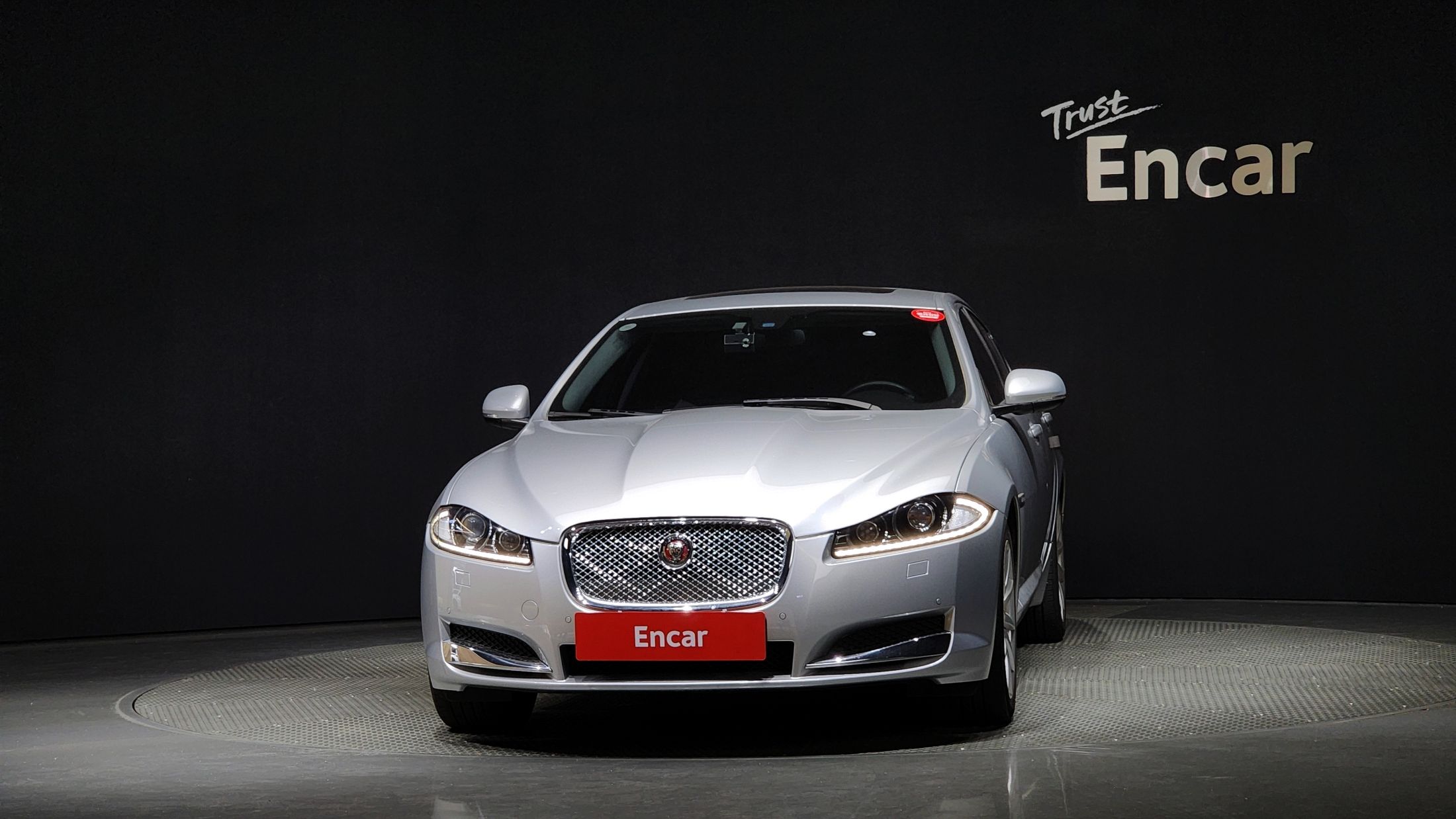 JAGUAR XF 2015
