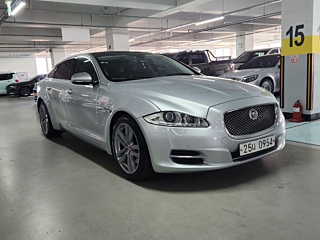 JAGUAR XJ 2015
