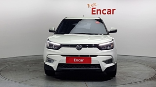 SSANGYONG TIVOLI 2015