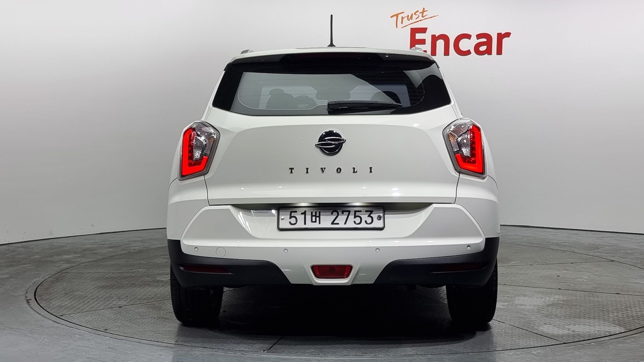 SSANGYONG TIVOLI 2015