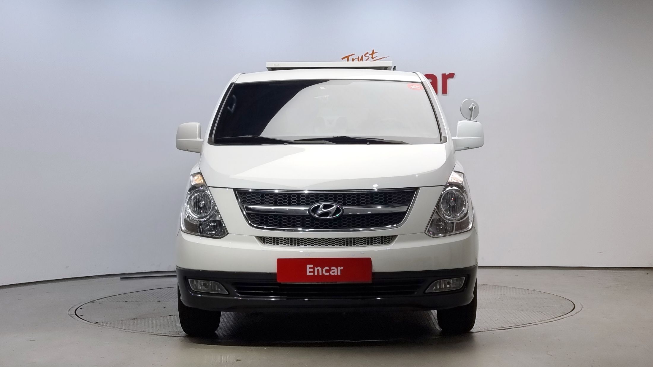HYUNDAI STAREX GRAND 2011