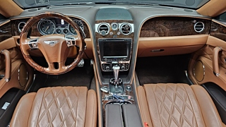 BENTLEY FLYING SPUR 2016