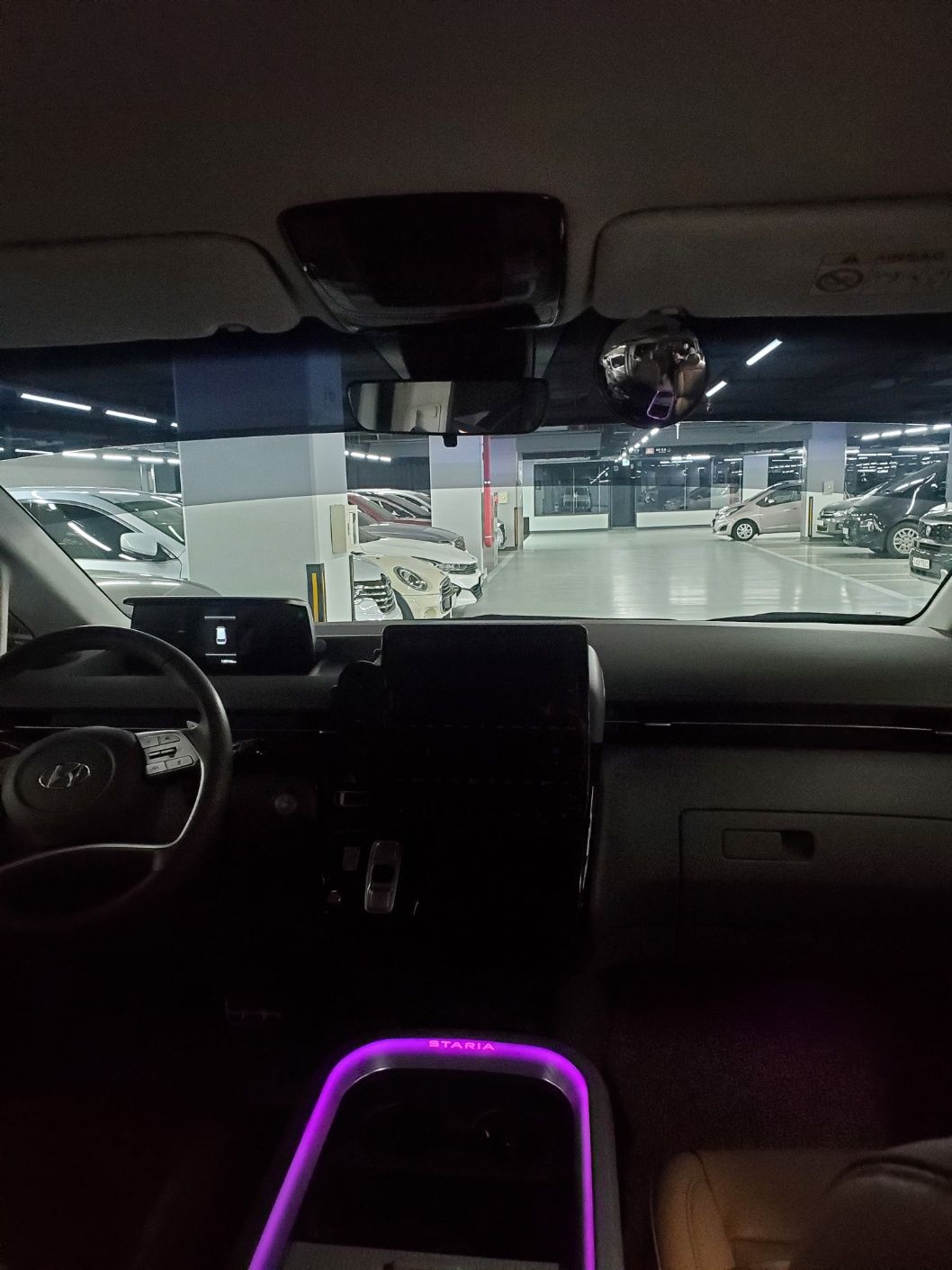 HYUNDAI STARIA 2021