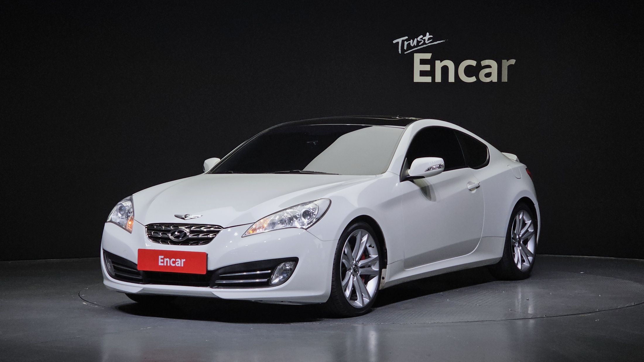 HYUNDAI GENESIS COUPE
