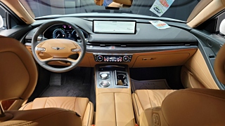 GENESIS G80 RG3 2023