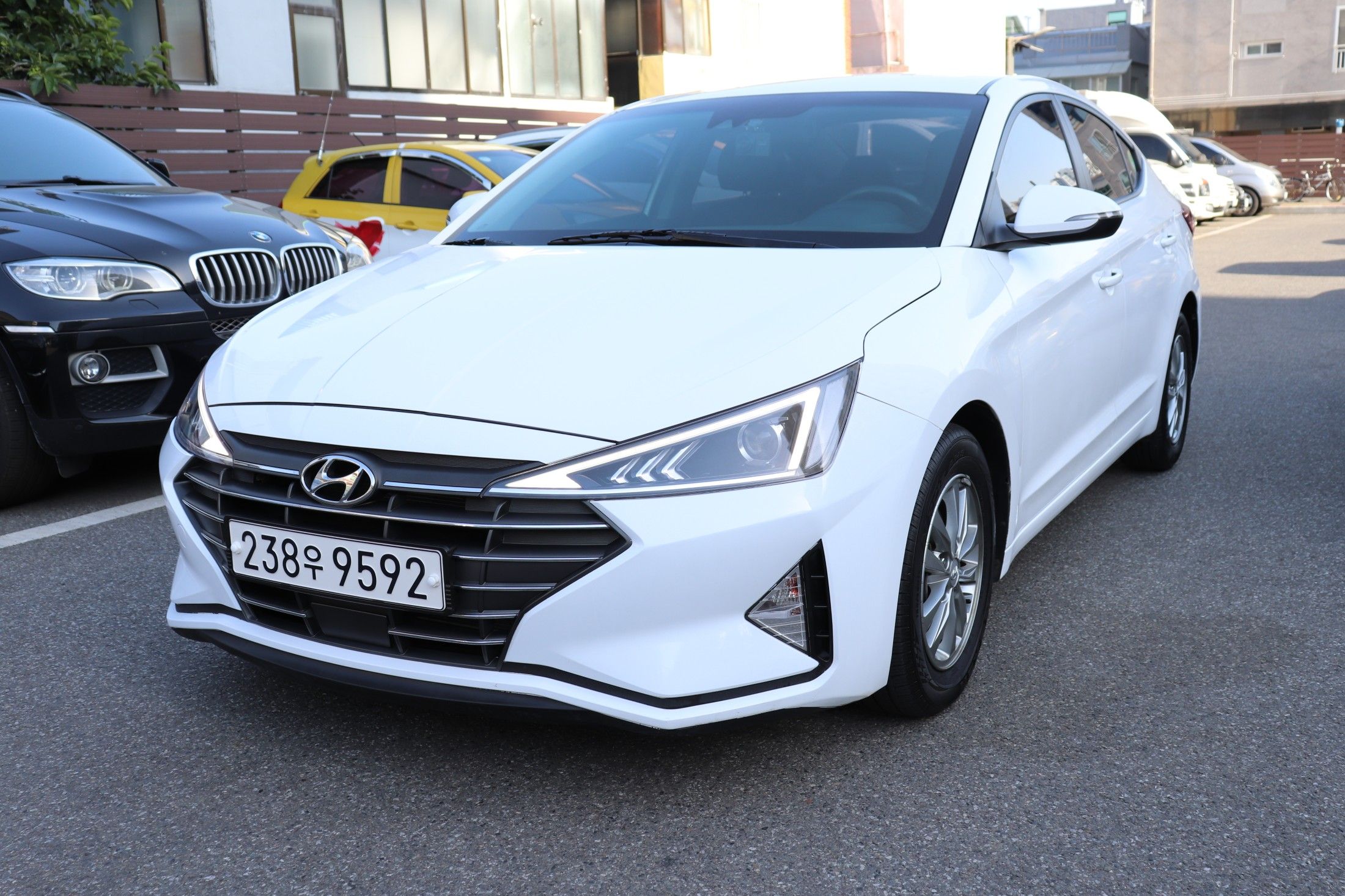 HYUNDAI AVANTE AD