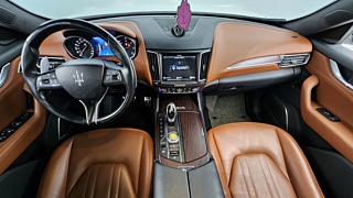 MASERATI LEVANTE 2018