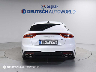 KIA STINGER 2018