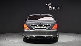 GENESIS EQ900 2016