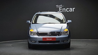 KIA CARNIVAL R 2011