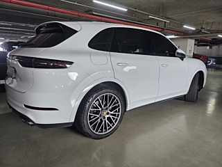 PORSCHE CAYENNE PO536 2019