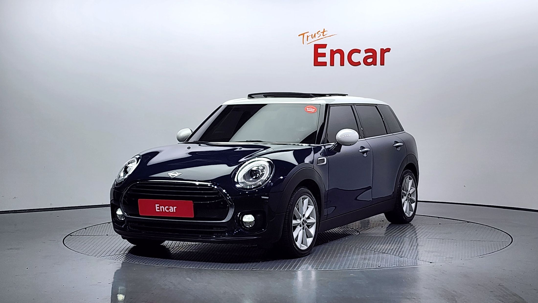 MINI CLUBMAN COOPER D 2019