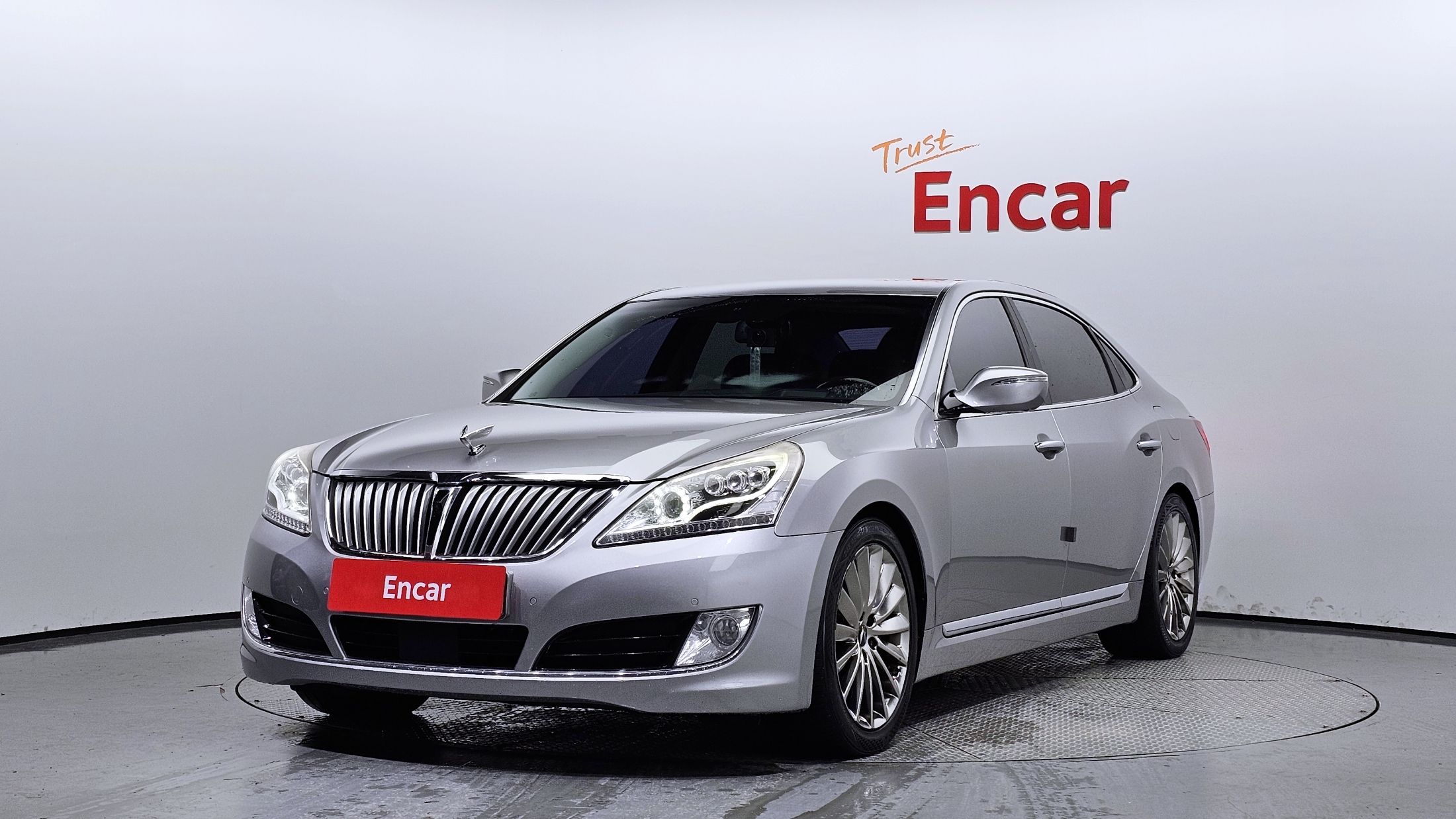 HYUNDAI EQUUS NEW