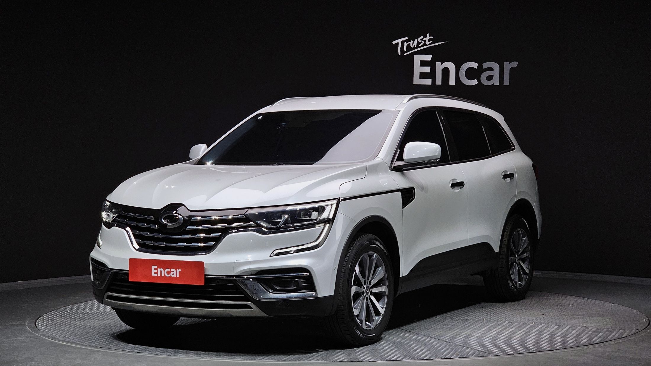 RENAULT SAMSUNG QM6