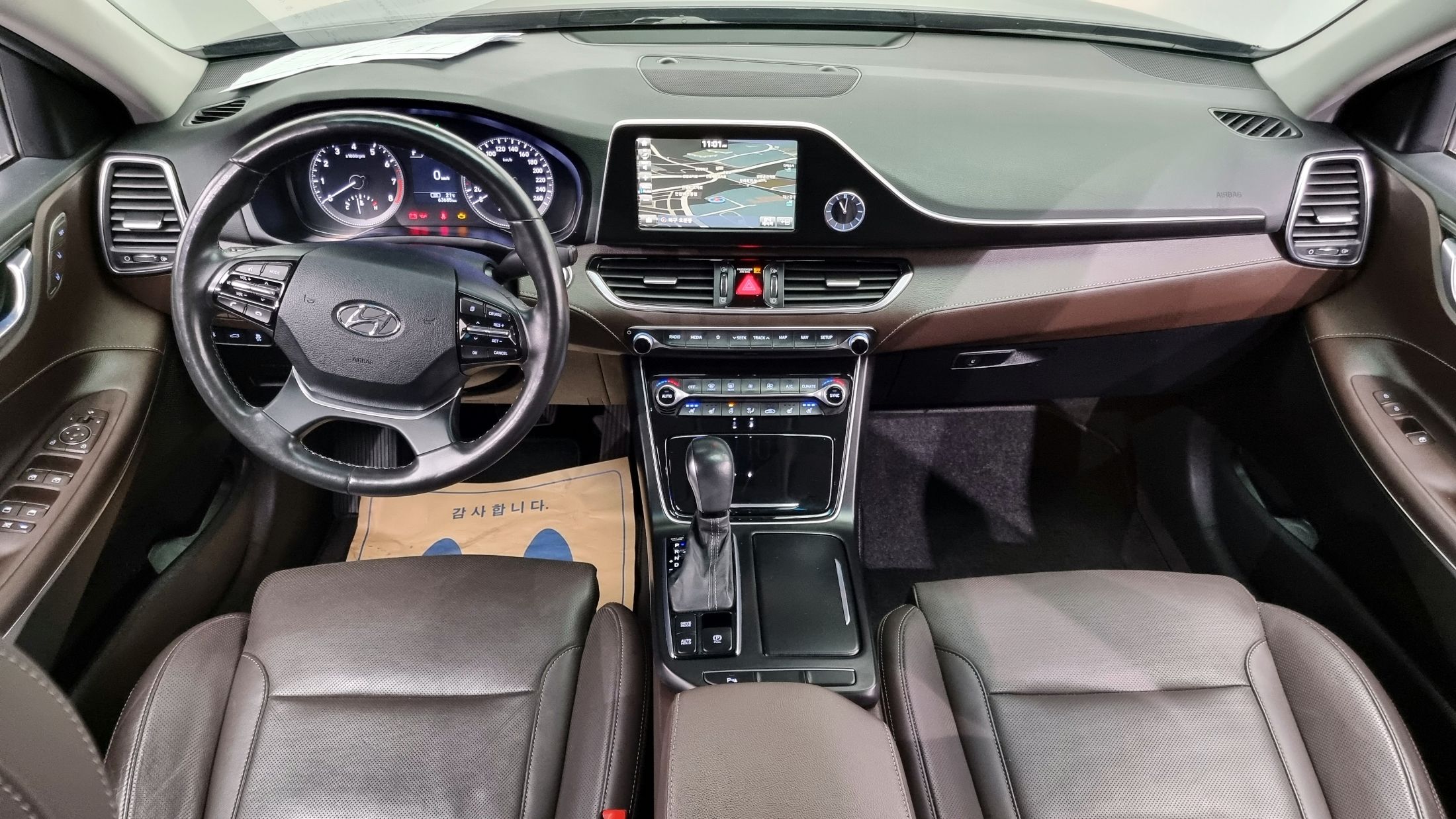 HYUNDAI GRANDEUR IG 2017