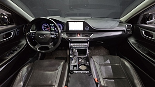 HYUNDAI GRANDEUR IG 2017