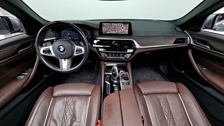 BMW 5-SERIES G30 2020