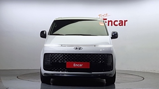 HYUNDAI STARIA 2023