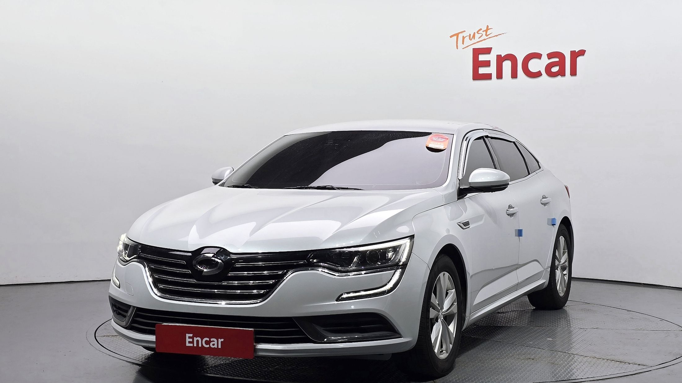 RENAULT SAMSUNG SM6