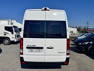 HYUNDAI SOLATI 2016