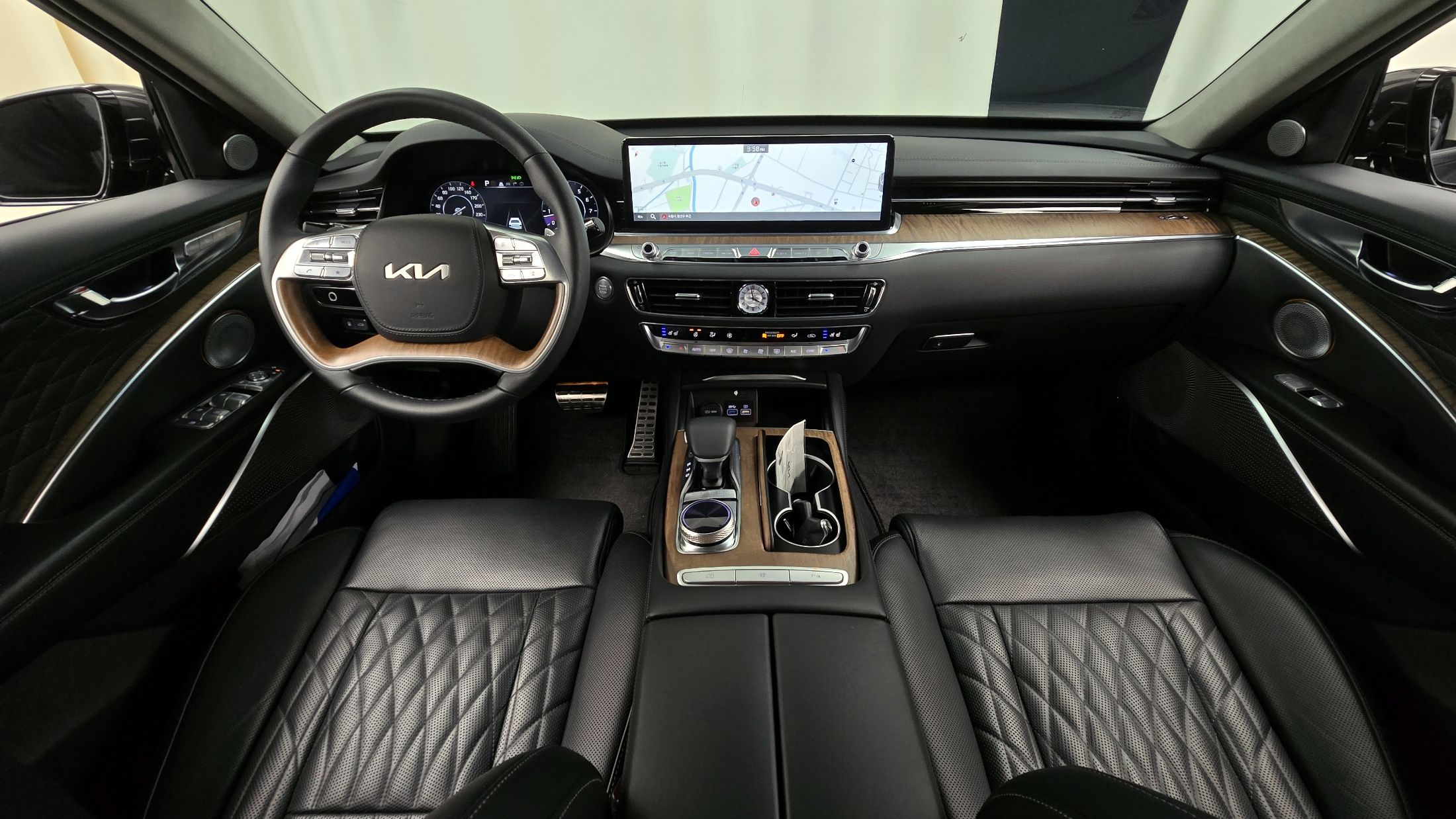 KIA K9