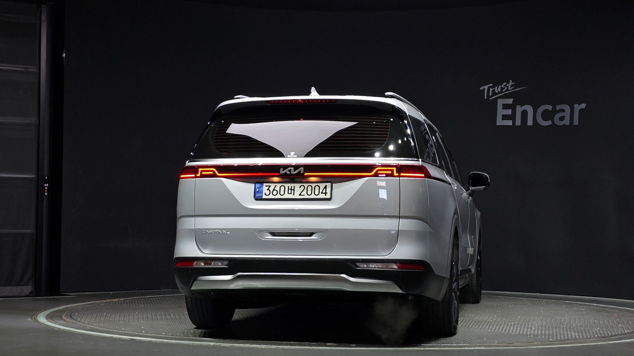 KIA CARNIVAL 2022