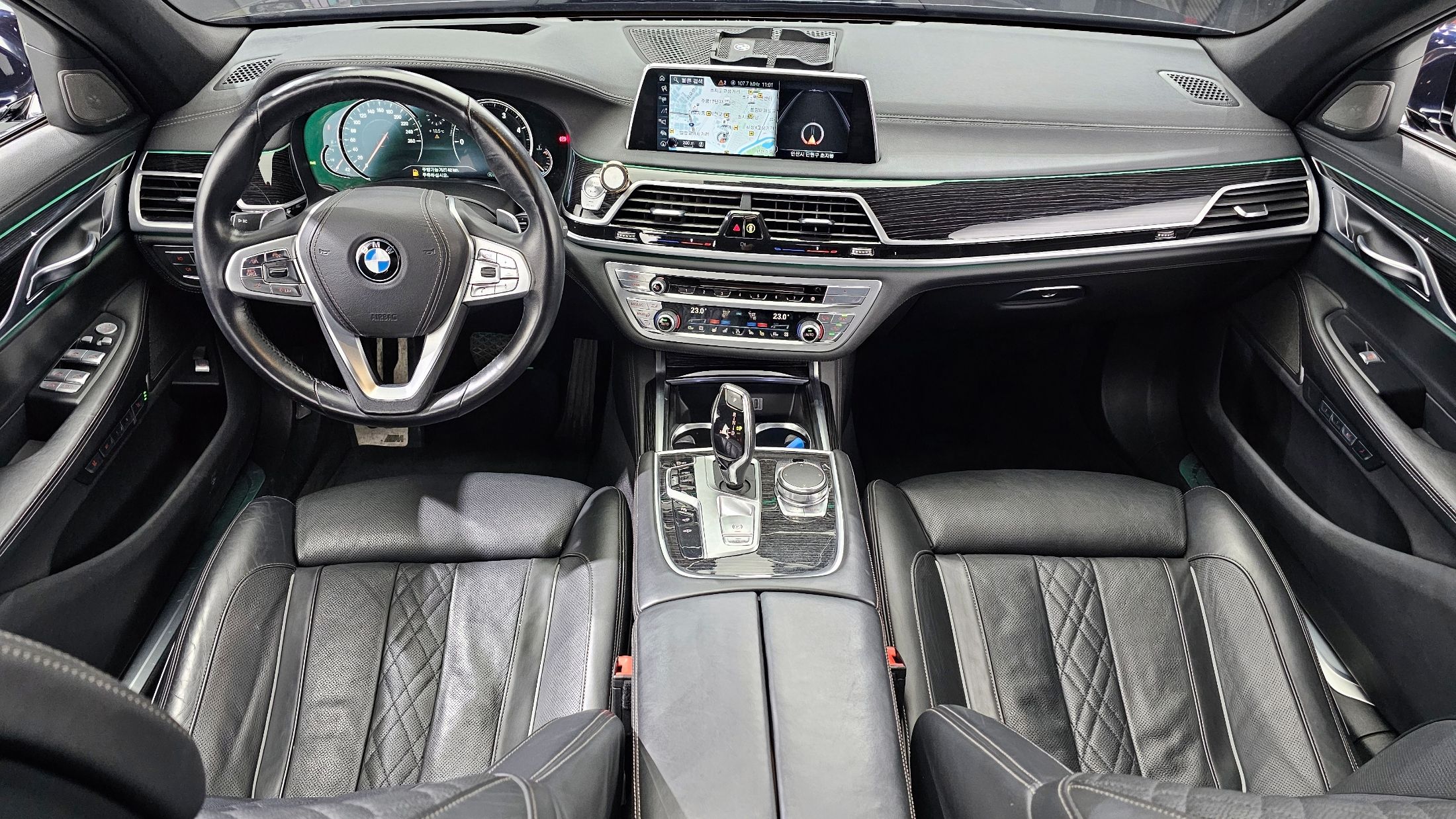 BMW 7-SERIES G11 2017
