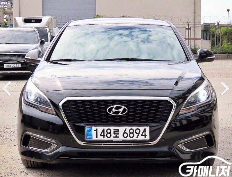 HYUNDAI LF SONATA HYBRID