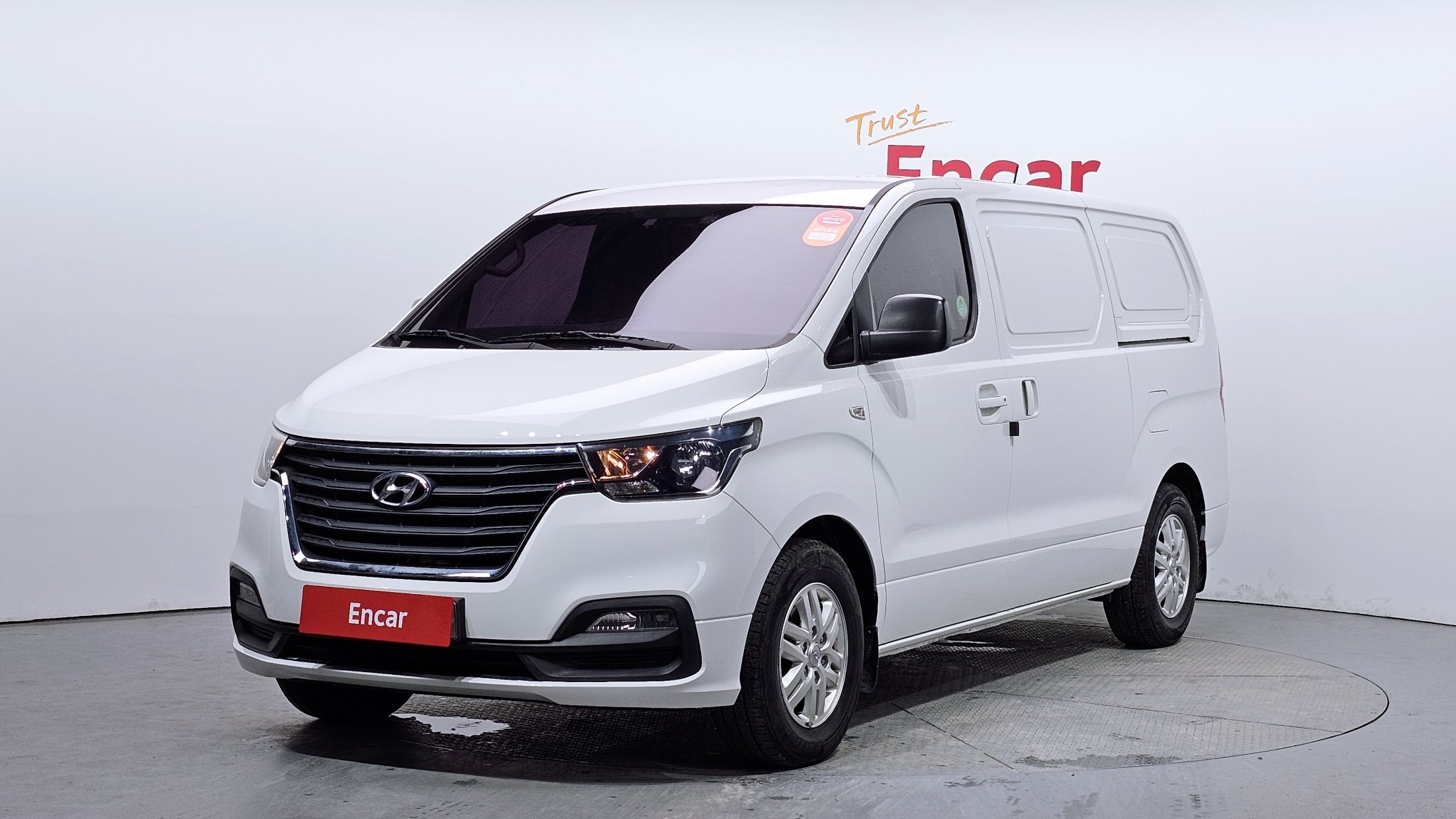 HYUNDAI STAREX GRAND