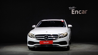 MERCEDES BENZ E-CLASS W213 2018