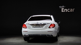 MERCEDES BENZ E-CLASS W213 2018