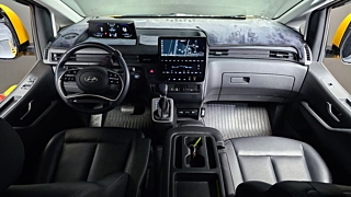 HYUNDAI STARIA 2022