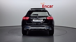 MERCEDES BENZ GLA-CLASS X156 2019