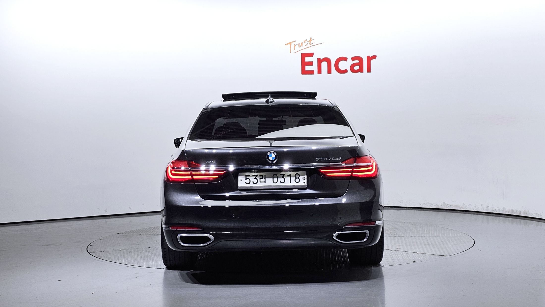BMW 7-SERIES G11 2015
