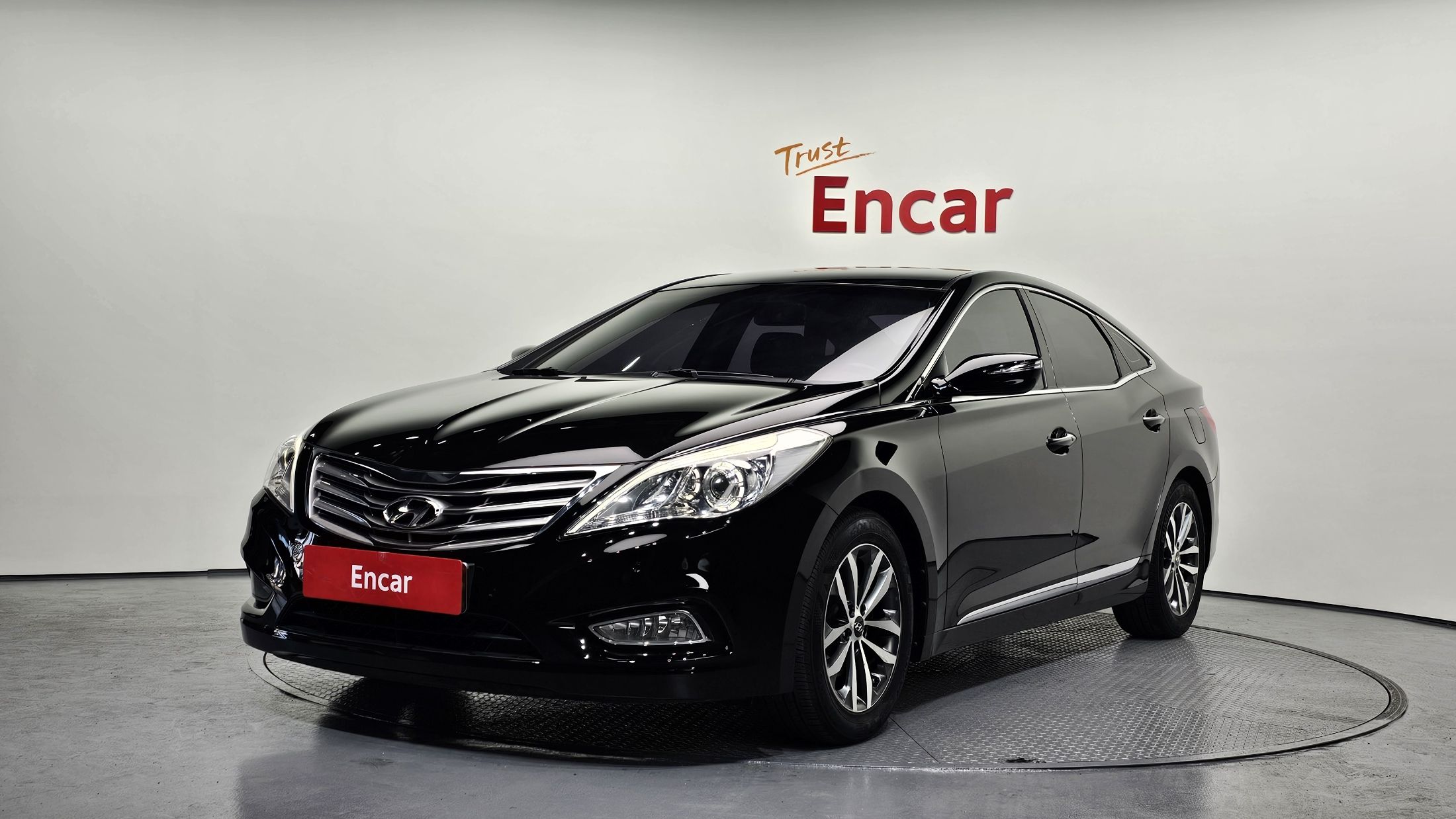 HYUNDAI GRANDEUR HG 2012