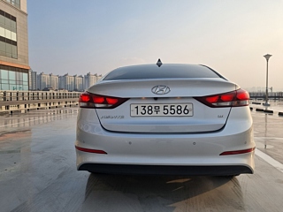 HYUNDAI AVANTE AD 2018