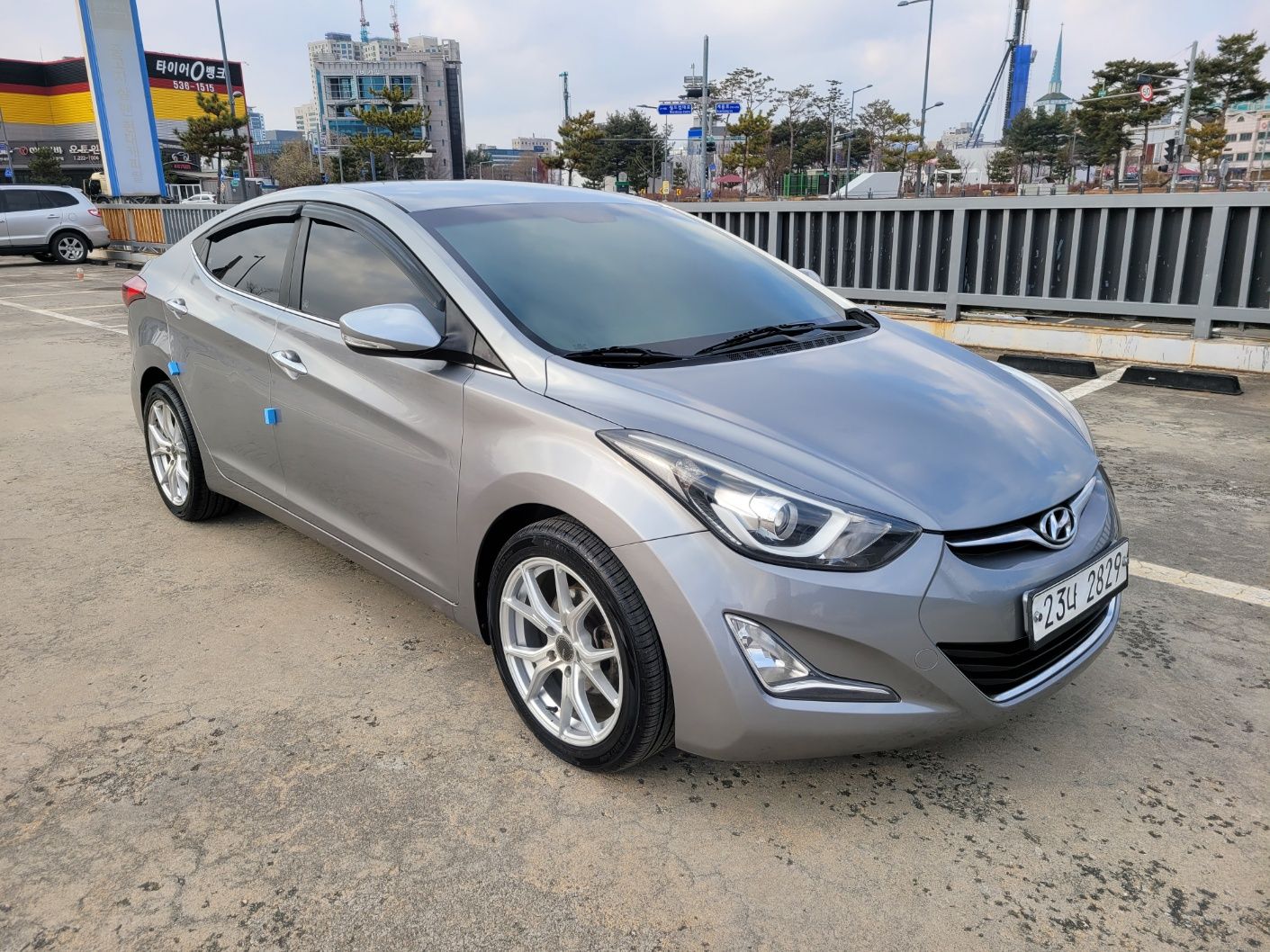 HYUNDAI AVANTE 2014