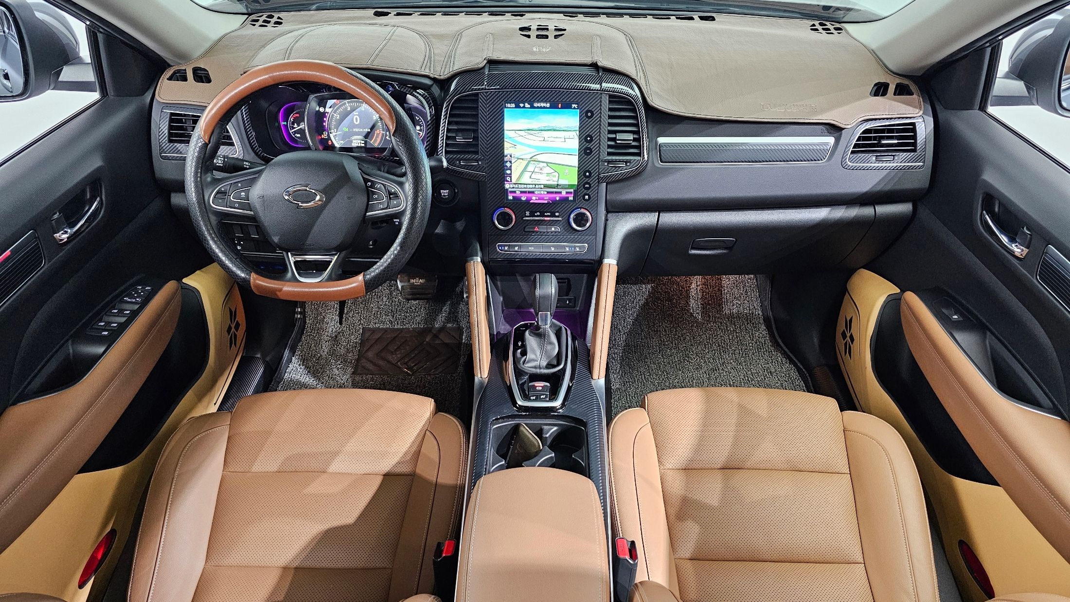 RENAULT SAMSUNG QM6