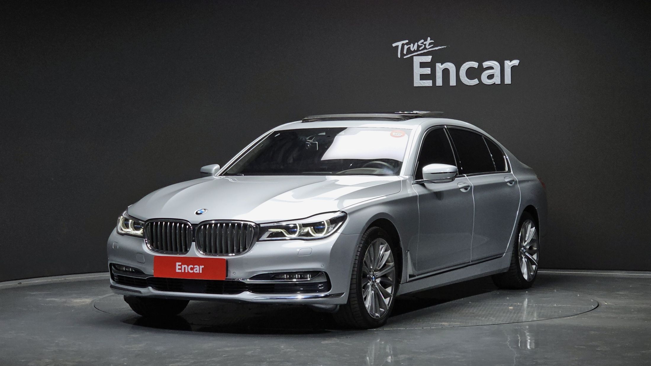 BMW 7-SERIES G11