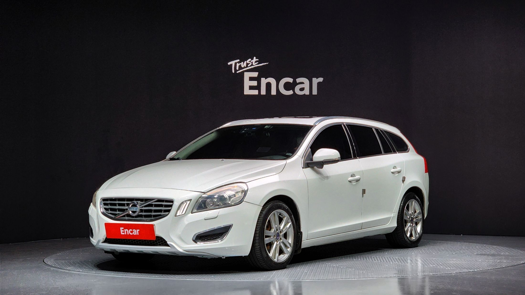 VOLVO V60 2012