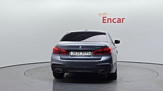 BMW 5-SERIES G30 2018