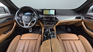BMW 5-SERIES G30 2018