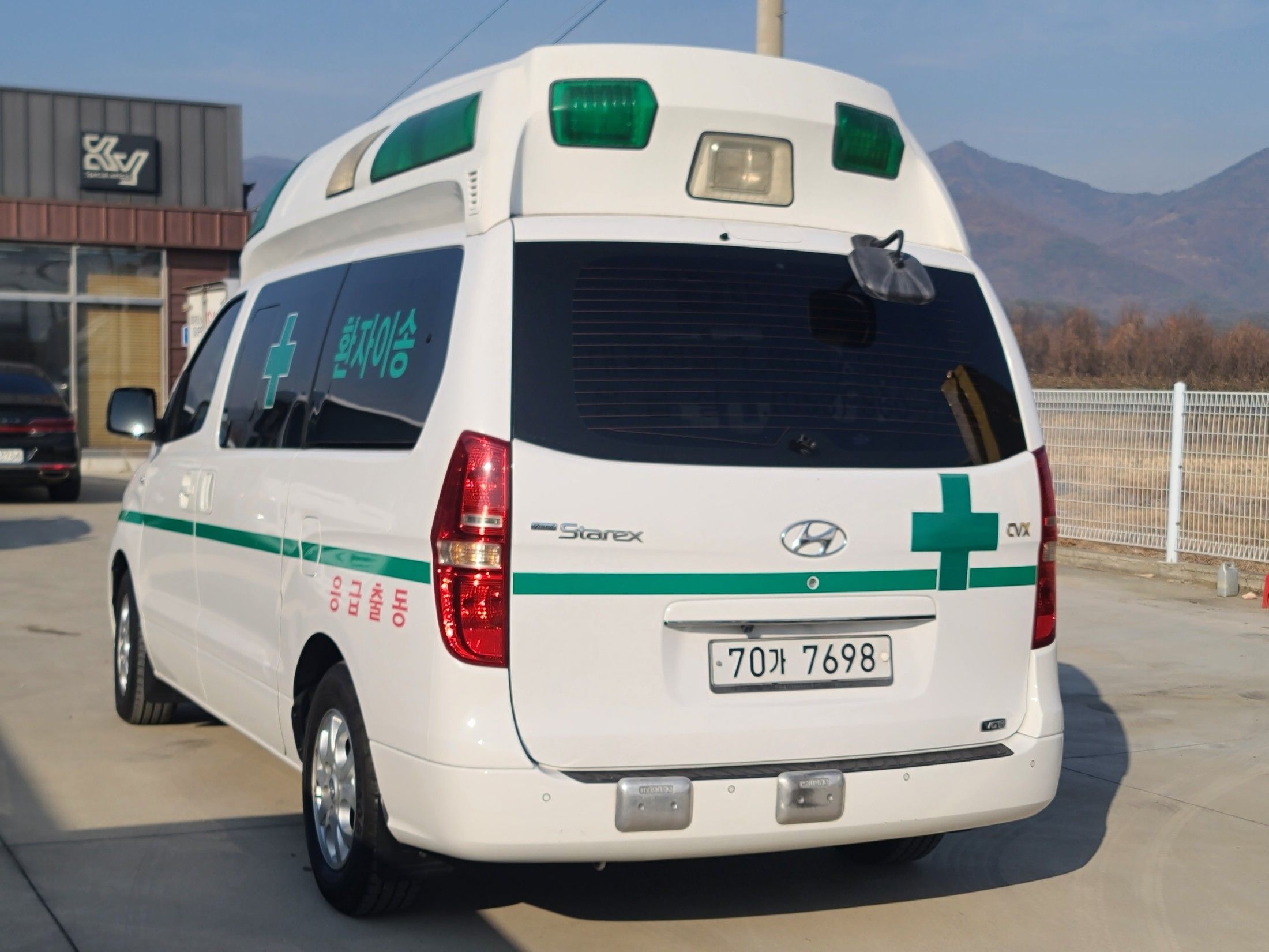 HYUNDAI STAREX GRAND