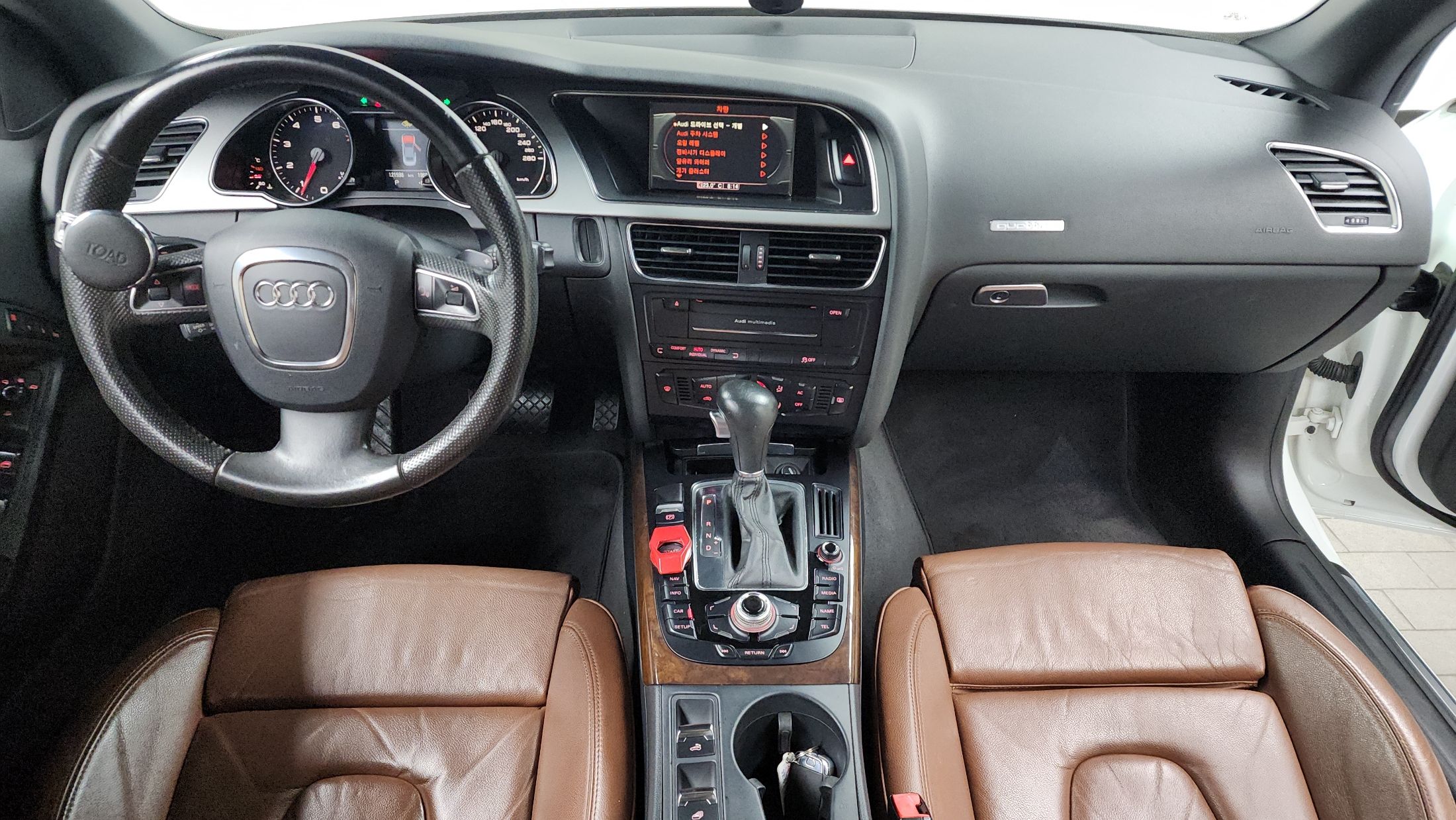 AUDI A5 2011