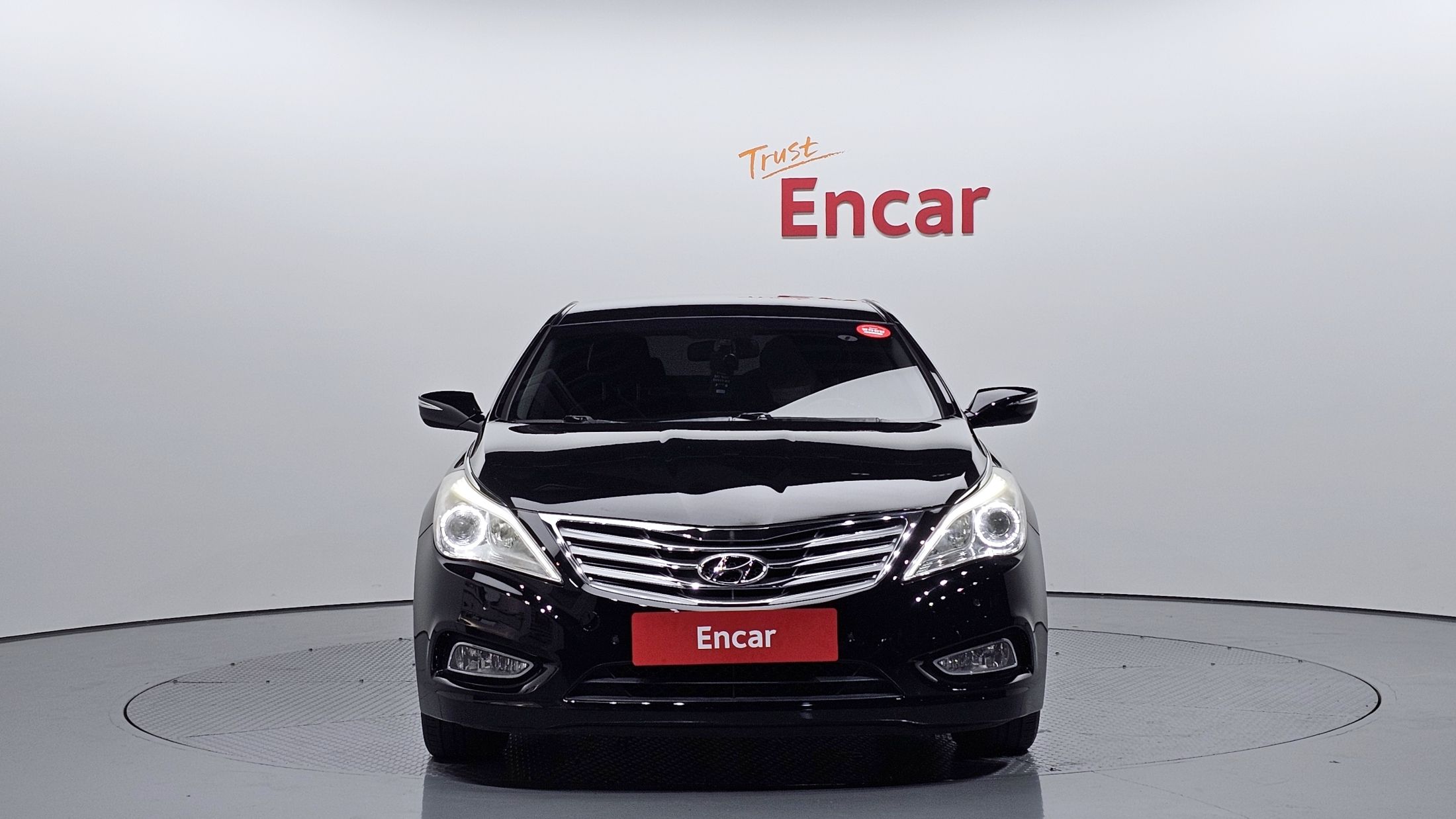 HYUNDAI GRANDEUR HG 2011