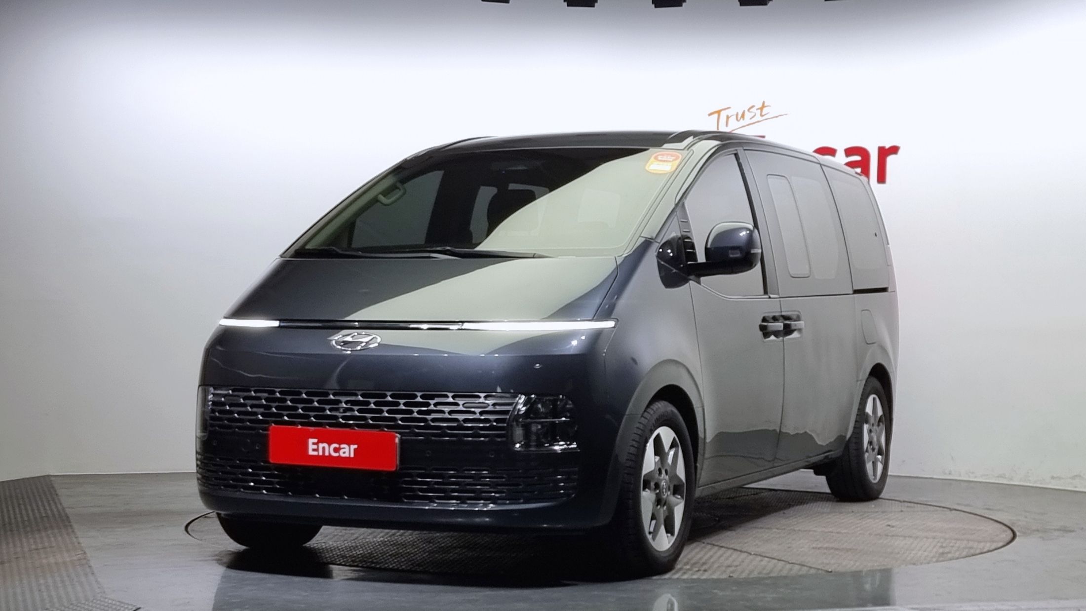 HYUNDAI STARIA 2021