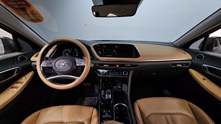 HYUNDAI SONATA DN8 2019