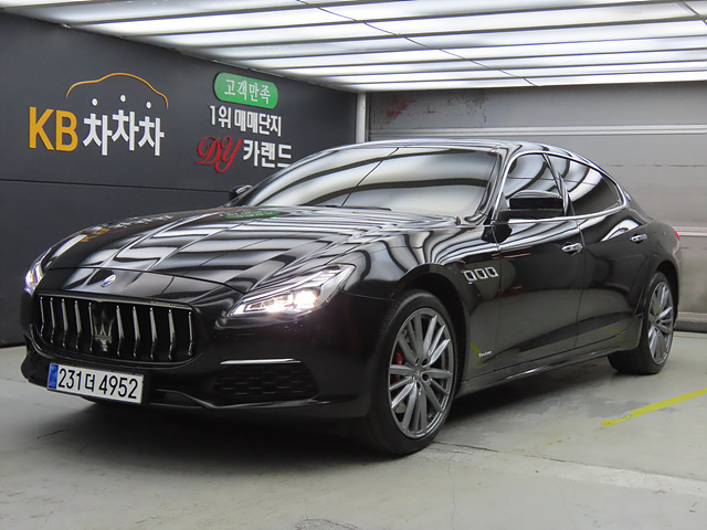 MASERATI QUATTROPORTE